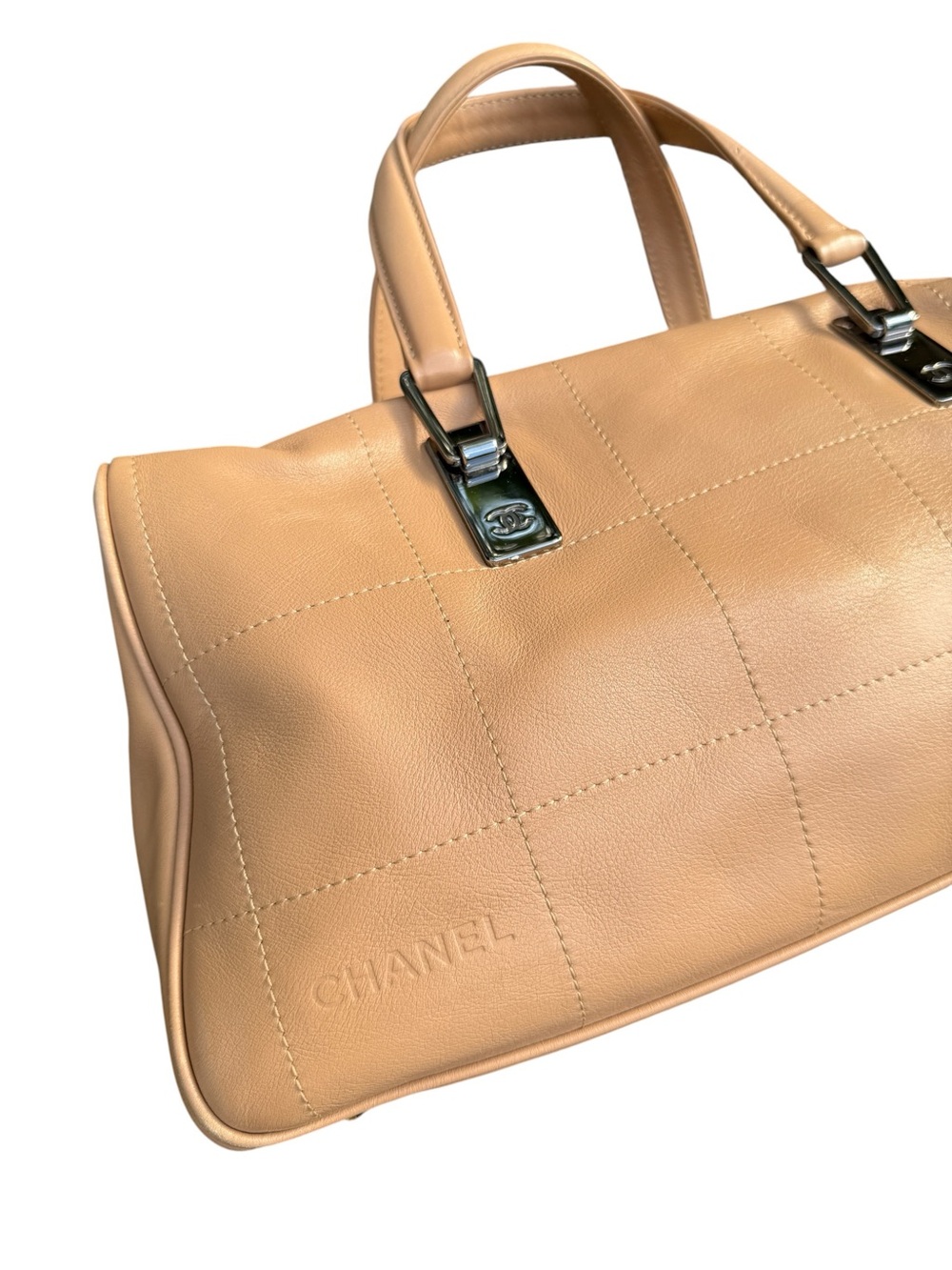 Auth CHANEL Tan Chocolate Bar East West Bag crazy stitch Quilted Leather Satchel - Picture 9 of 17